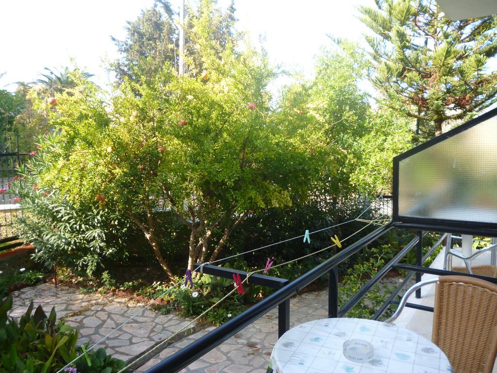 Kostas Apartments & Studios Айос-Єорйос-Пагон Екстер'єр фото